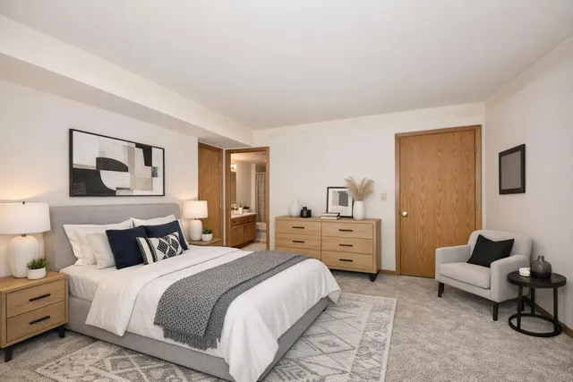 $254,500 | 2116 Woodburn Road, Unit C, Waukesha, WI 53188