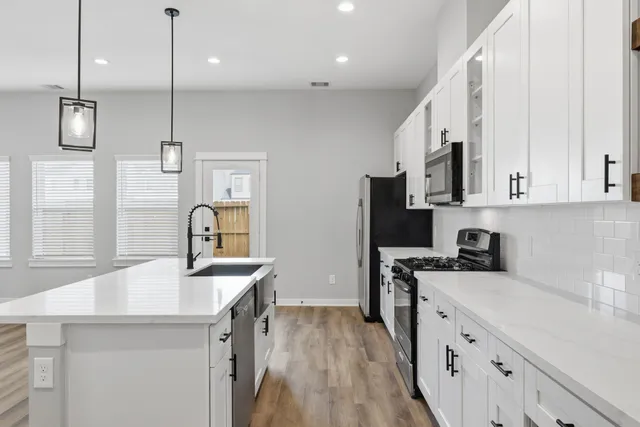 $2,349 | 413 Stonework Landing Lane, Houston, TX 77076