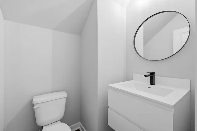 $2,349 | 413 Stonework Landing Lane, Houston, TX 77076