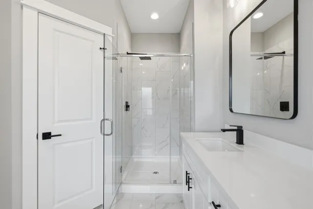 $2,349 | 413 Stonework Landing Lane, Houston, TX 77076