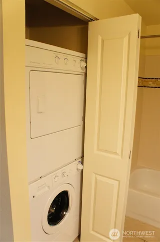a close up of a washer and dryer