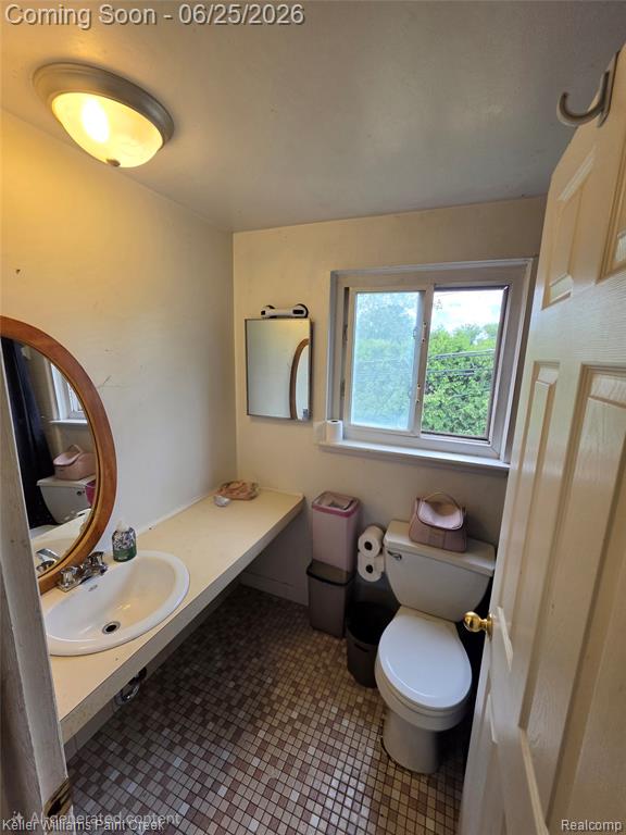 20301 15 Mile Road Clinton Township, MI 48035 - Photo 12 of 13