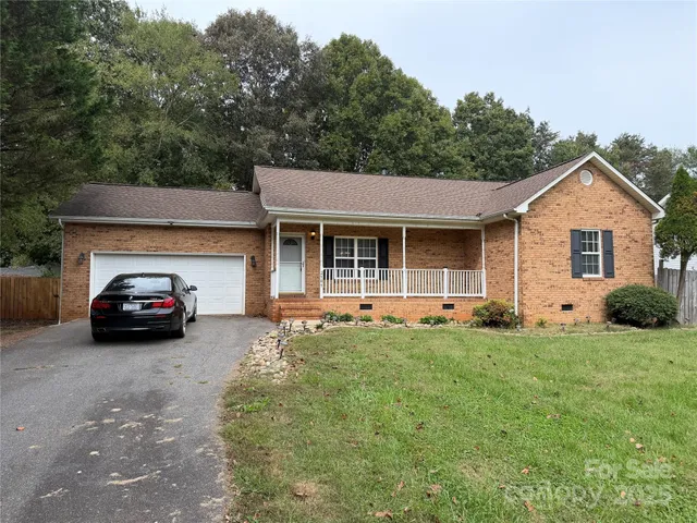 $270,000 | 2101 Red Berry Lane, Conover, NC 28613