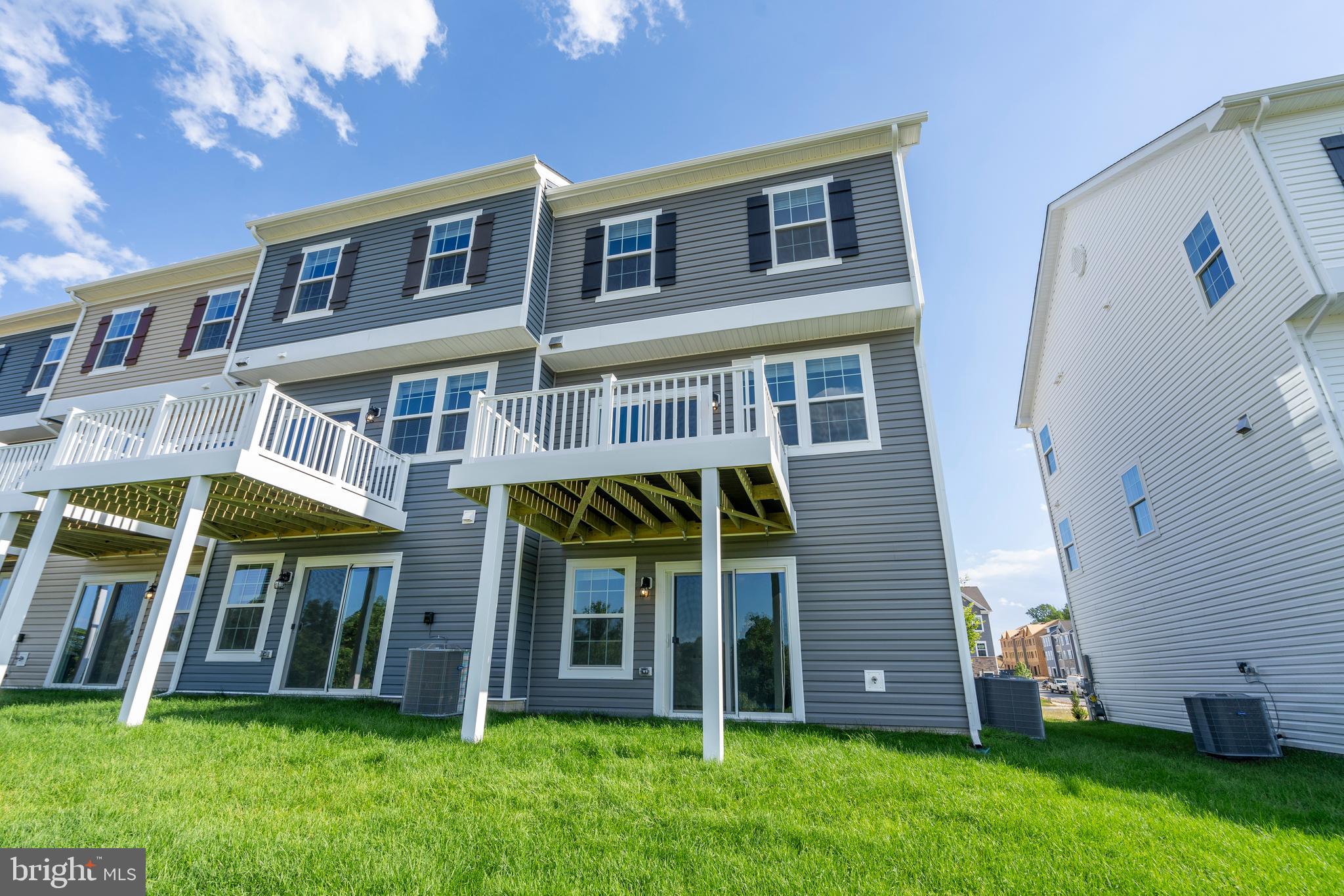 8390 Dieter Drive Rosedale, MD 21237 - Photo 34 of 34 Exterior Rear