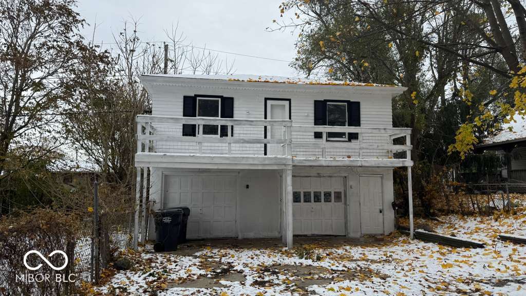 2234 Fairview Street Anderson, IN 46016 - Photo 2 of 11