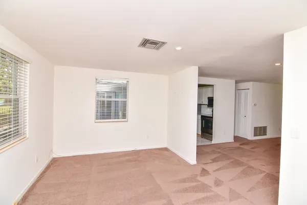 $2,350 | 919 Viscaya Boulevard, St. Augustine, FL 32086