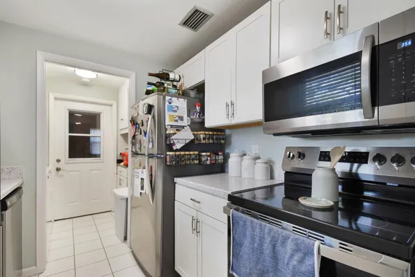 $2,350 | 919 Viscaya Boulevard, St. Augustine, FL 32086