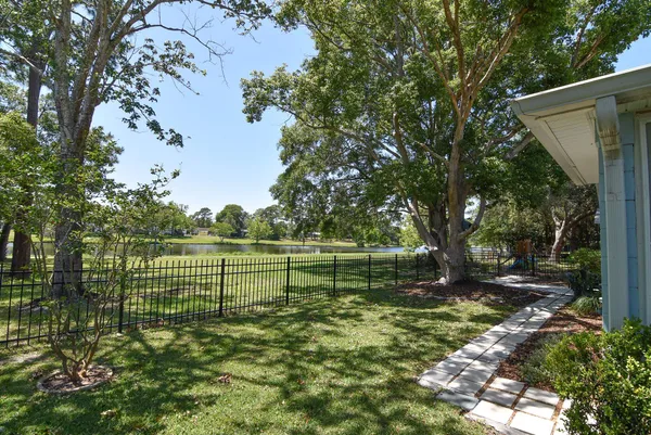 $2,350 | 919 Viscaya Boulevard, St. Augustine, FL 32086