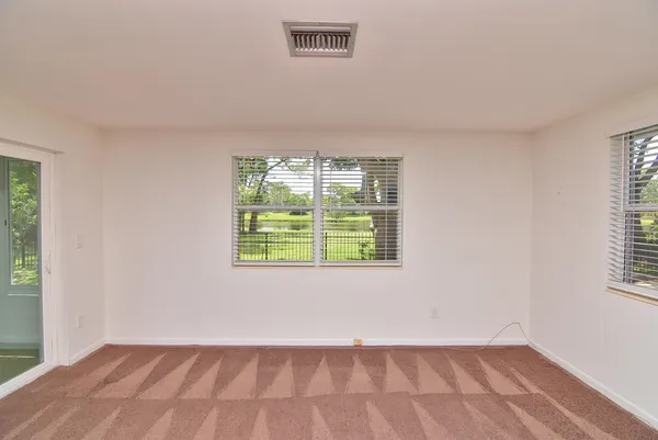 $2,350 | 919 Viscaya Boulevard, St. Augustine, FL 32086