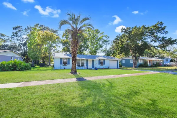 $2,350 | 919 Viscaya Boulevard, St. Augustine, FL 32086