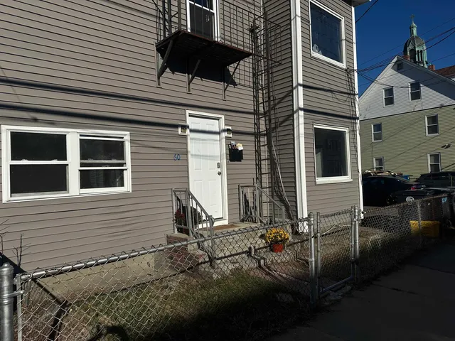 $2,200 | 60 Whitney Street, Unit 3, Nashua, NH 03064