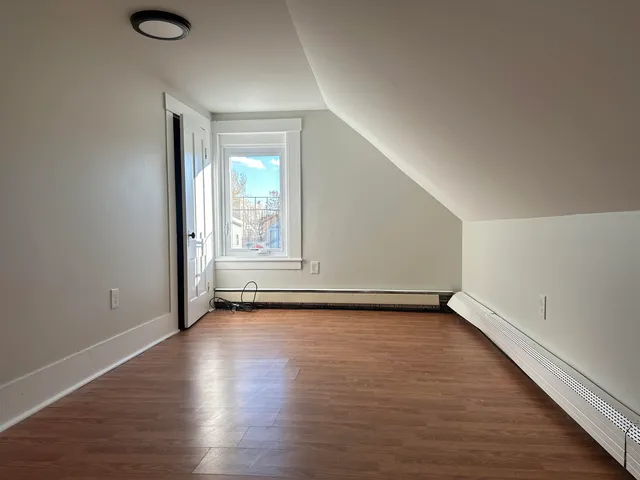 $2,200 | 60 Whitney Street, Unit 3, Nashua, NH 03064