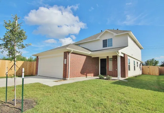 $2,160 | 5926 Dawn Misty Lane, Houston, TX 77048