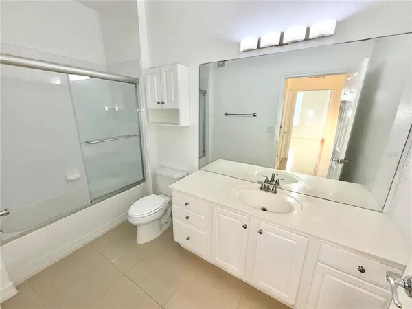 $1,750 | 3326 Robert Trent Jones Drive, Unit 202, Orlando, FL 32835