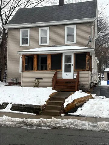 $274,900 | 121 Sprague Avenue, Middletown, NY 10940