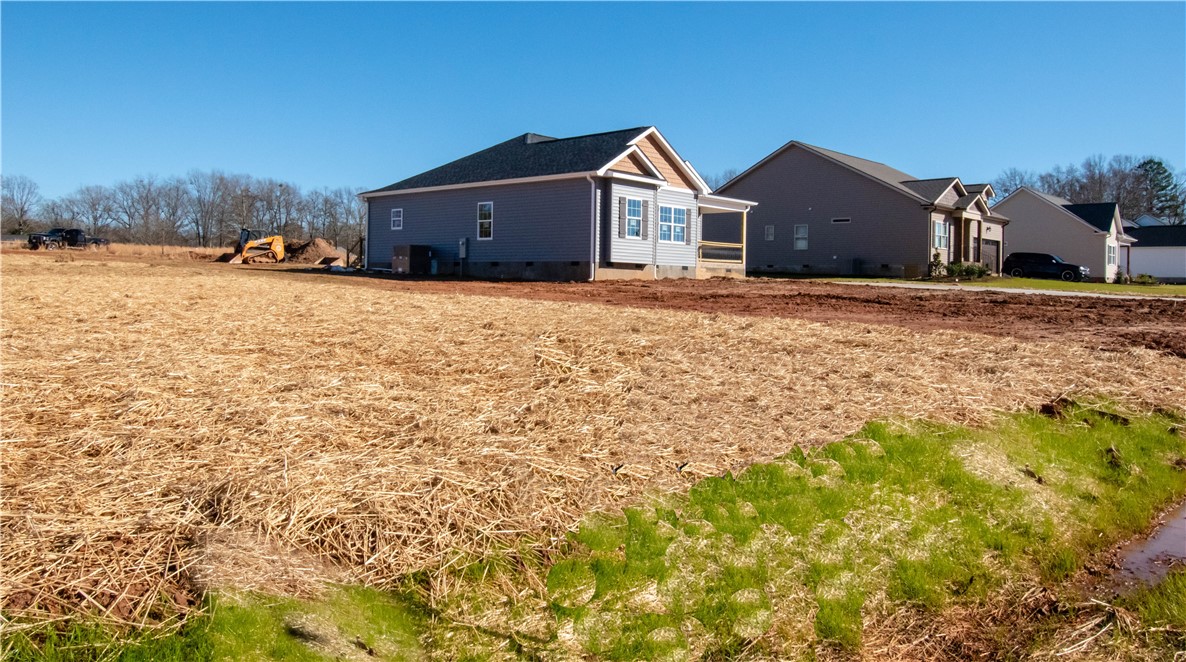 411 Addison Circle Pelzer, SC 29669 - Photo 5 of 19