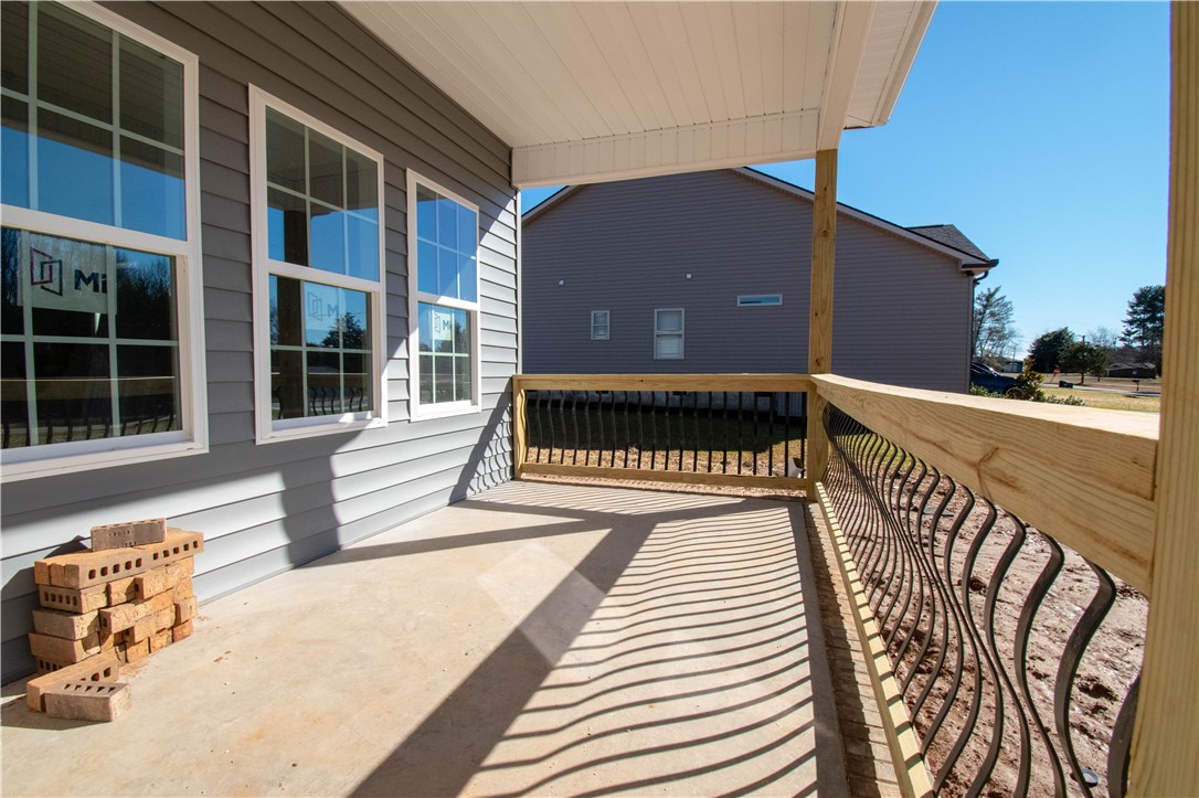 411 Addison Circle Pelzer, SC 29669 - Photo 6 of 19