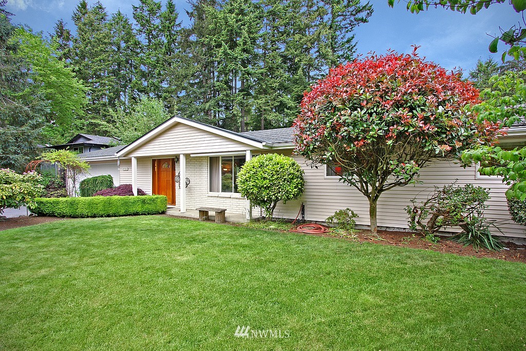 14700 167th Place Southeast Renton, WA 98059 - Photo 2 of 18