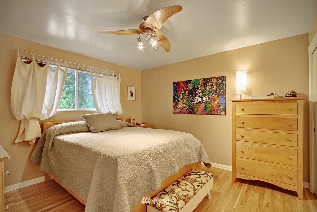 14700 167th Place Southeast Renton, WA 98059 - Photo 10 of 18