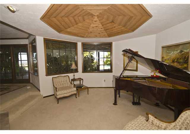 16036 Stoney Acres Road Poway, CA 92064 - Photo 15 of 25