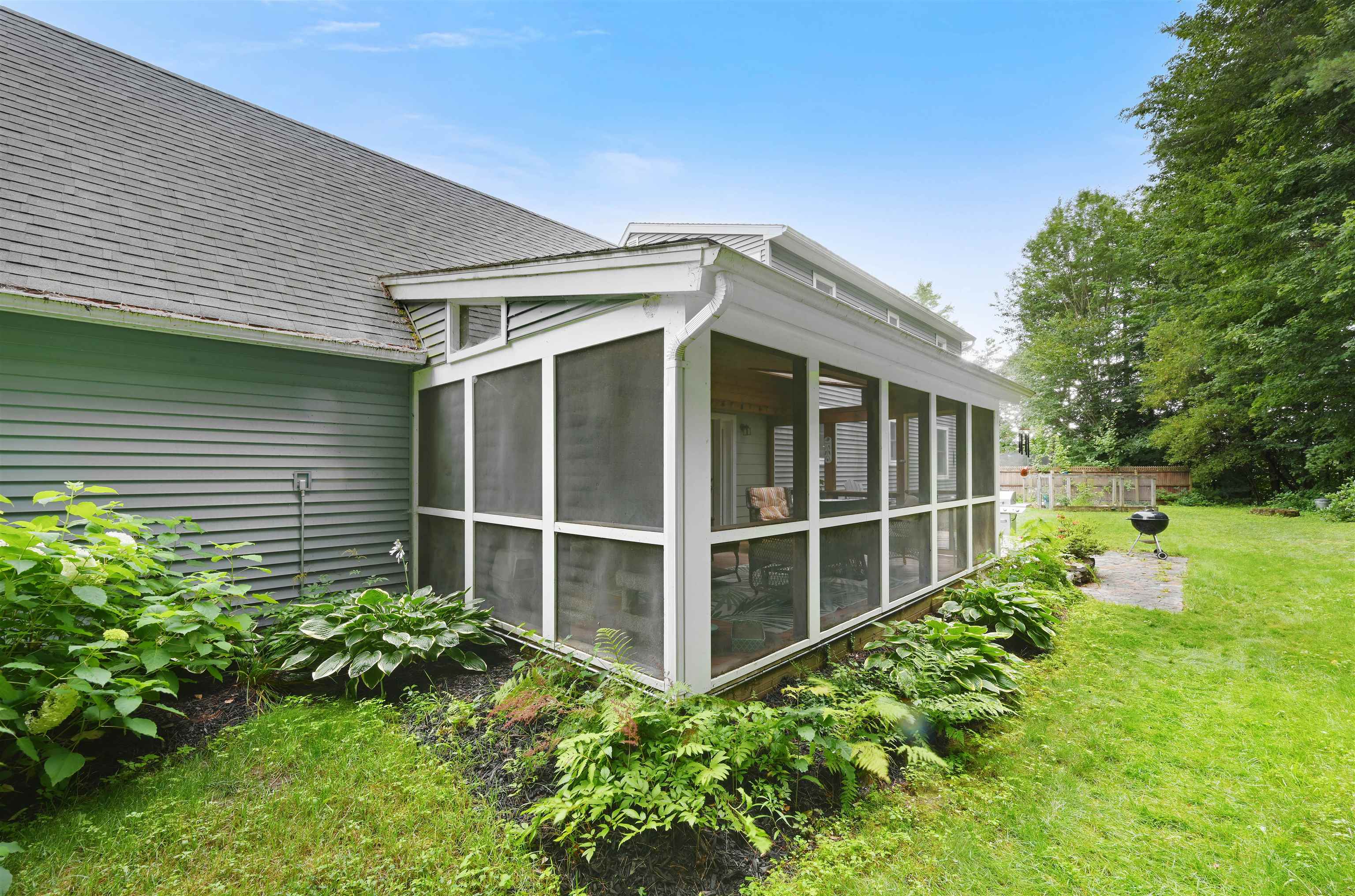 69 Greenfield Rd Extension Essex Junction, VT 05452 - Photo 3 of 31 Gallery Image 3