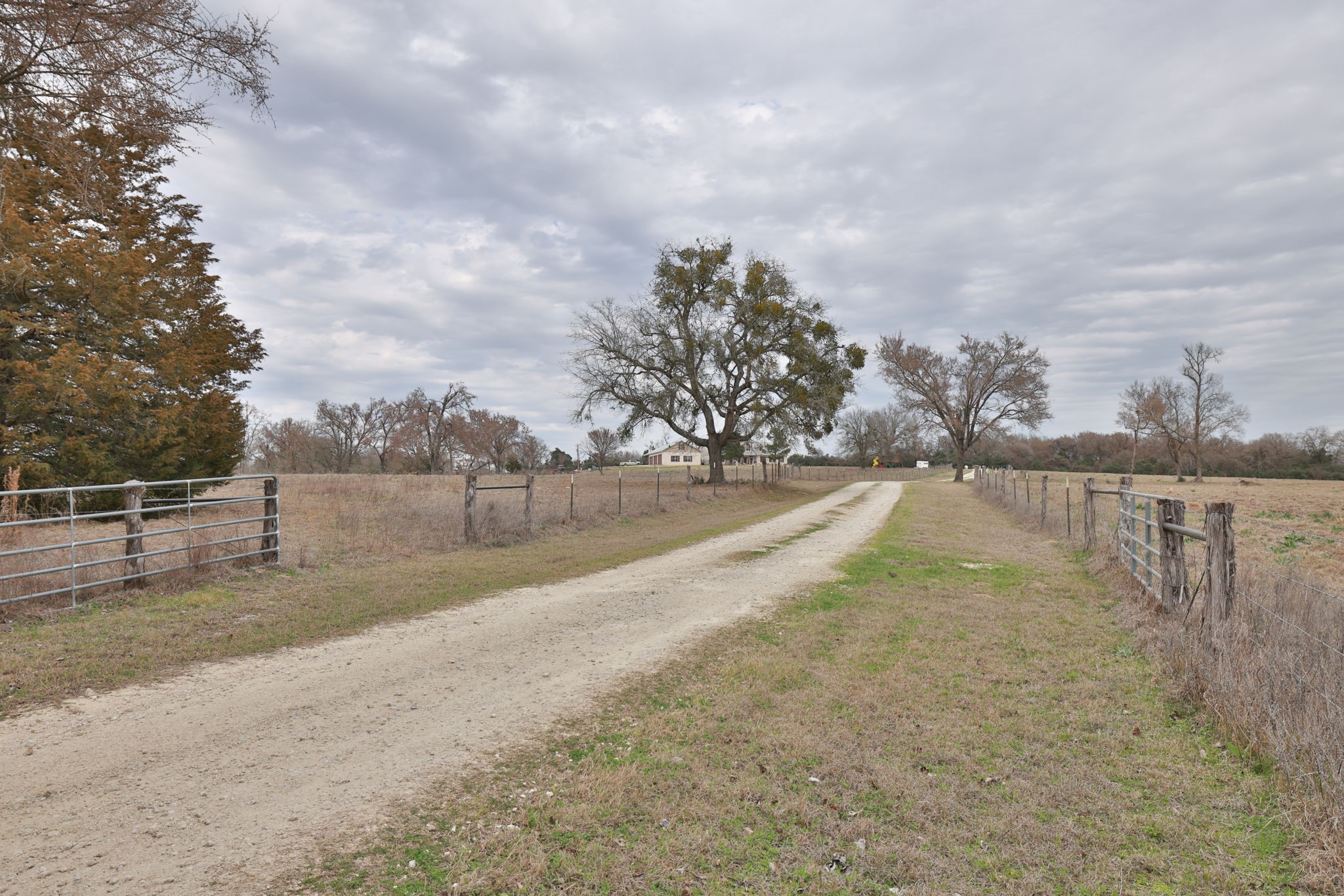 4999 Pin Oak Road Franklin, TX 77856 - Photo 45 of 48