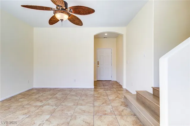 $1,995 | 10320 Bluff Valley Court, Las Vegas, NV 89178