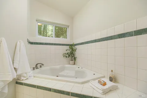 $1,750,000 | 20 Buena Vista Avenue, Fairfax, CA 94930
