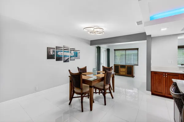 $400,000 | 1255 Northwest 44th Street, Deerfield Beach, FL 33064
