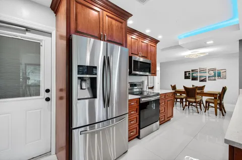$400,000 | 1255 Northwest 44th Street, Deerfield Beach, FL 33064