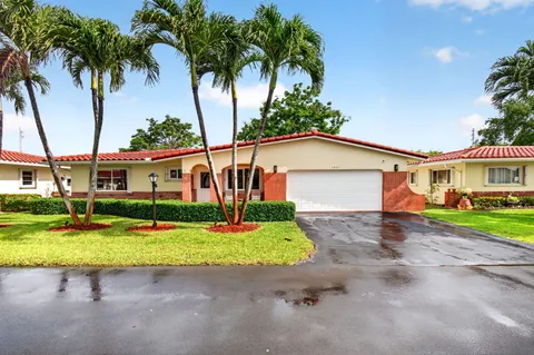 $400,000 | 1255 Northwest 44th Street, Deerfield Beach, FL 33064