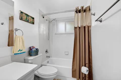 $400,000 | 1255 Northwest 44th Street, Deerfield Beach, FL 33064