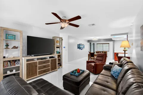 $400,000 | 1255 Northwest 44th Street, Deerfield Beach, FL 33064