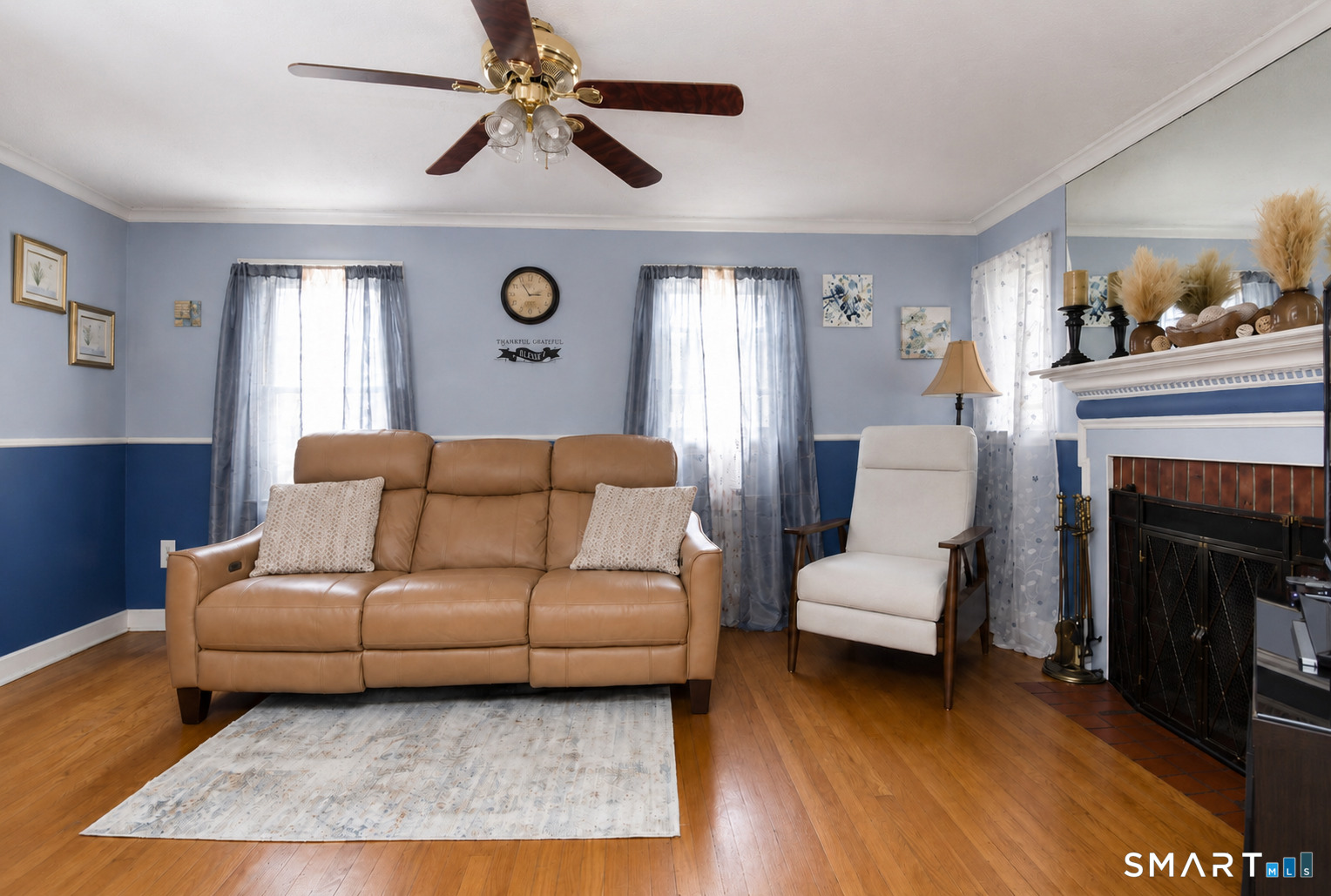 242 Victoria Road Hartford, CT 06114 - Photo 8 of 34
