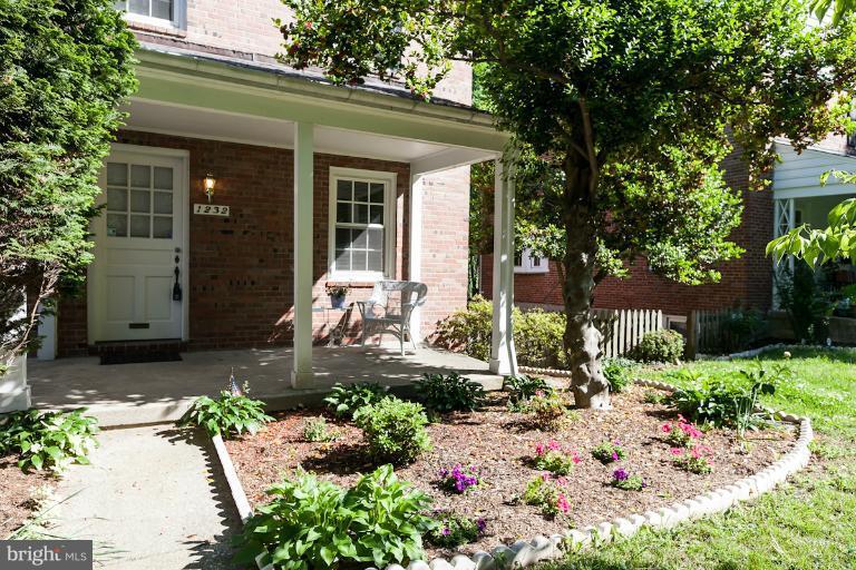 1232 Northview Road Baltimore, MD 21218 - Photo 15 of 22 Exterior (Front)