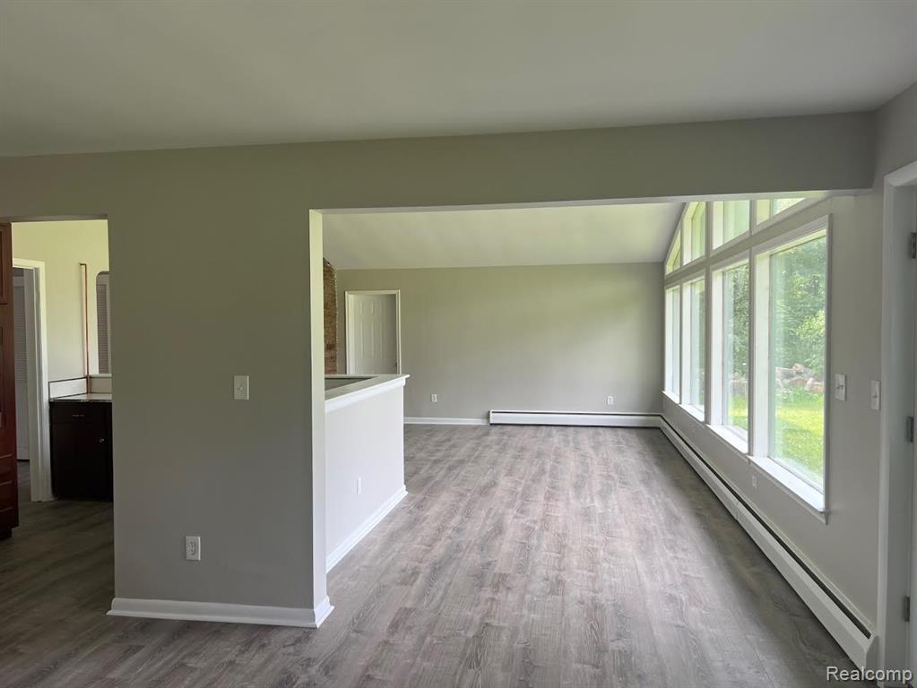 12000 Inkster Road Romulus, MI 48174 - Photo 3 of 22