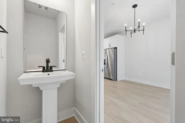 $3,975 | 110 Crown Street, Baltimore, MD 21230