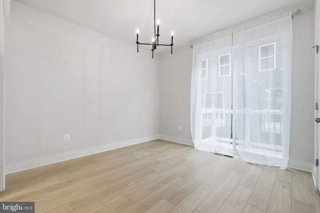 $3,975 | 110 Crown Street, Baltimore, MD 21230