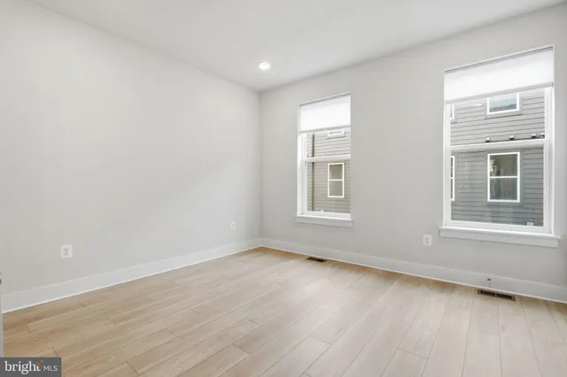 $3,975 | 110 Crown Street, Baltimore, MD 21230