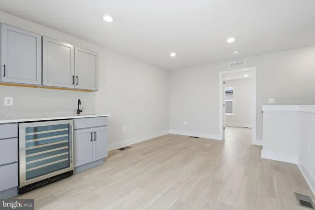 $3,975 | 110 Crown Street, Baltimore, MD 21230