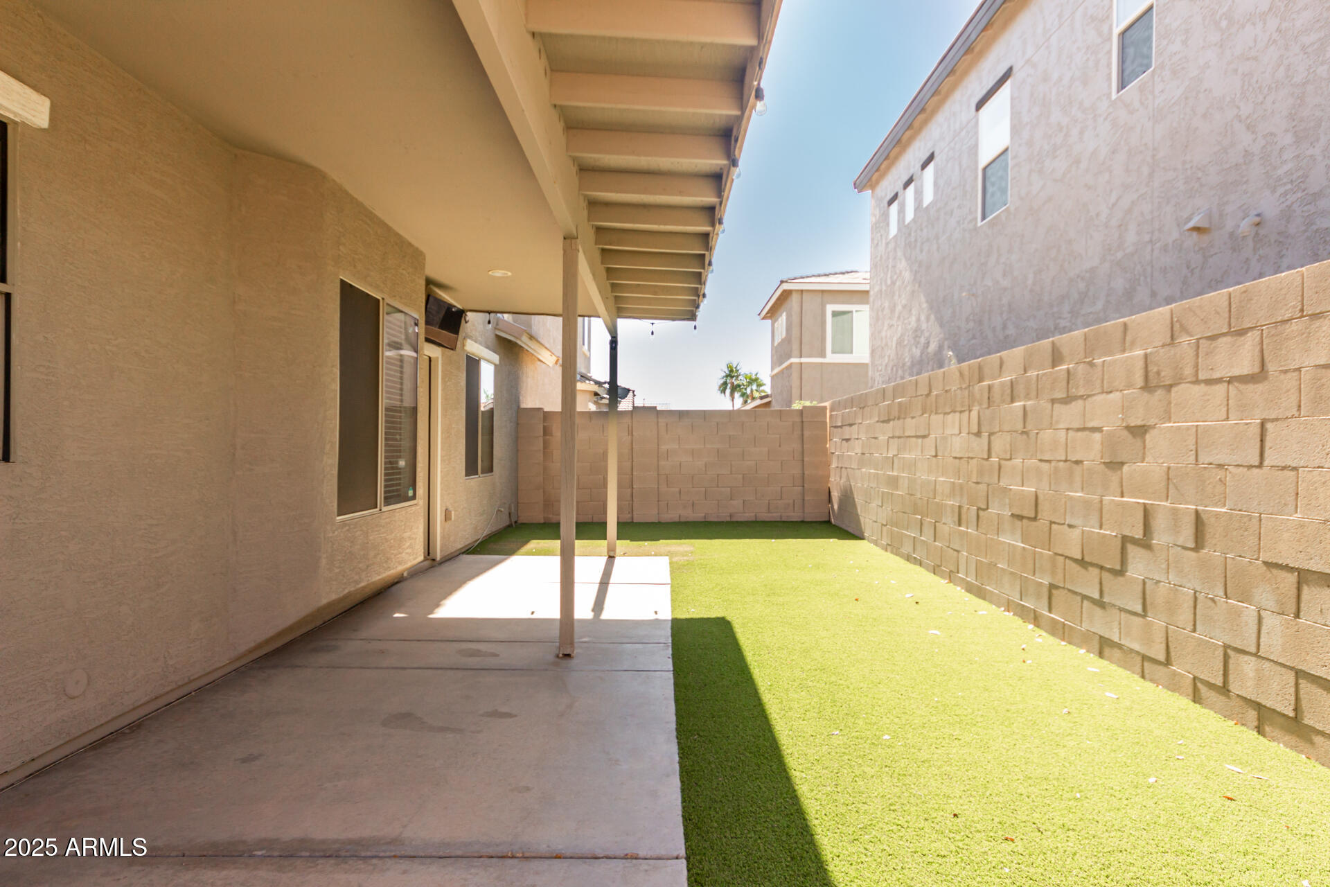 15820 North 74th Drive Peoria, AZ 85382 - Photo 30 of 33 a bathroom with a tub and shower