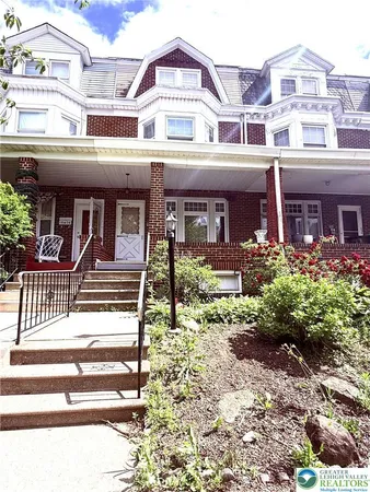 $2,800 | 1538 West Chew Street, Allentown, PA 18102