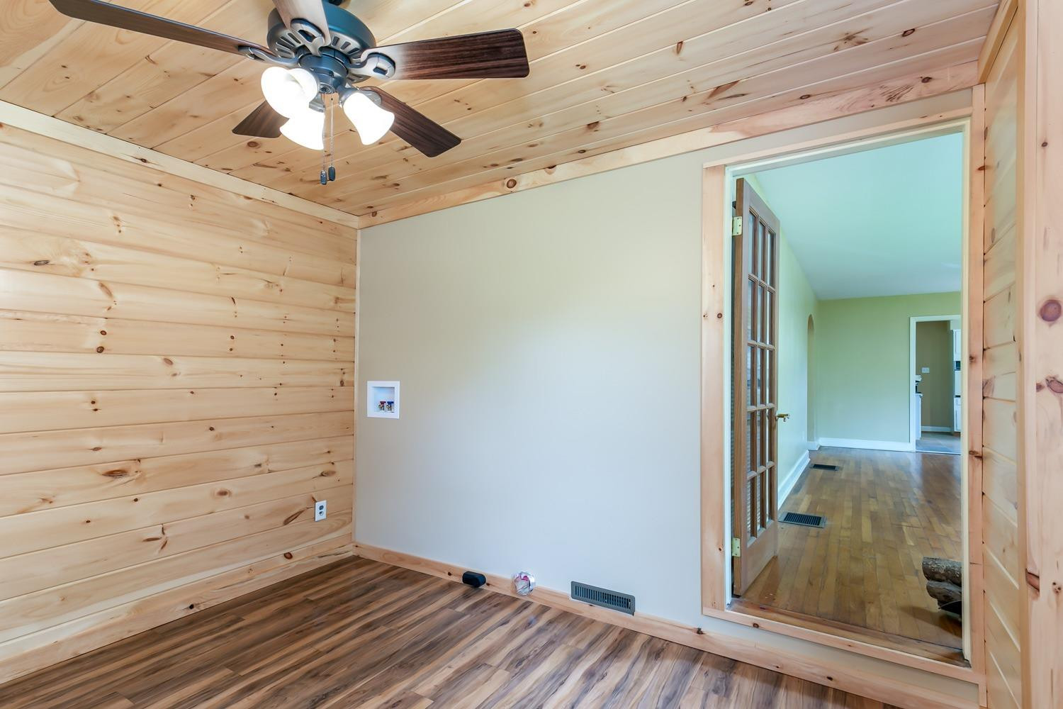 222 Log Lick Road Winchester, KY 40391 - Photo 29 of 44 Listing Photo