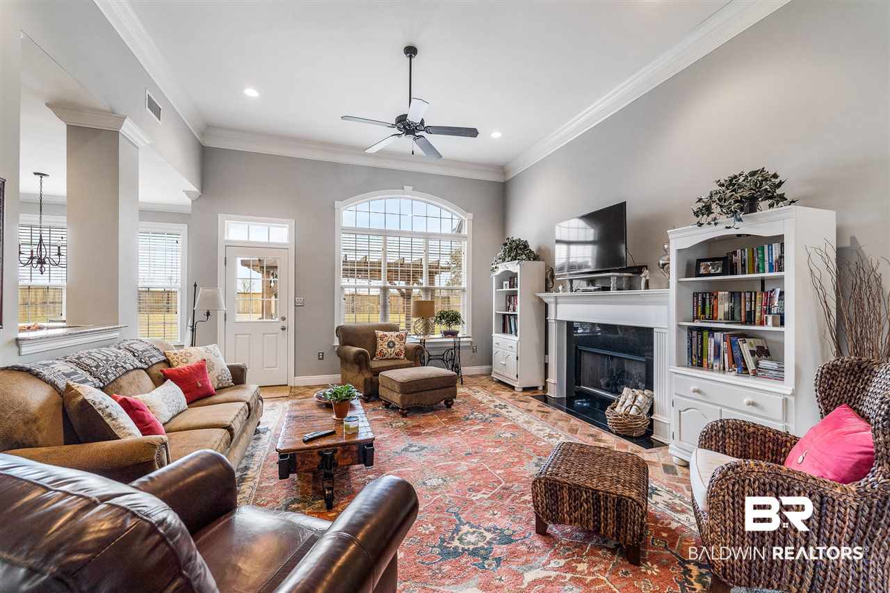 24804 Bosbyshell Avenue Daphne, AL 36526 - Photo 8 of 32