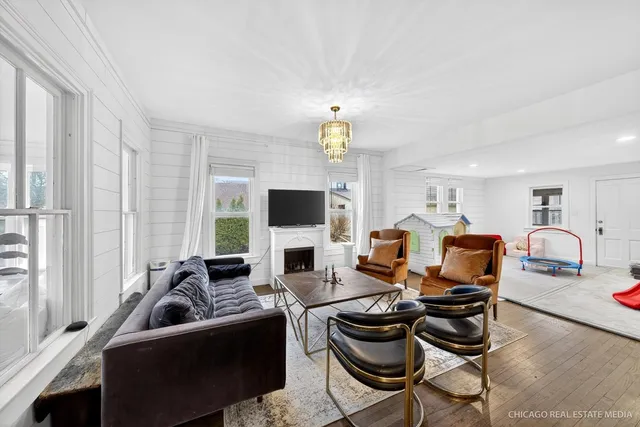 $520,000 | 422 Hamilton Street, Geneva, IL 60134