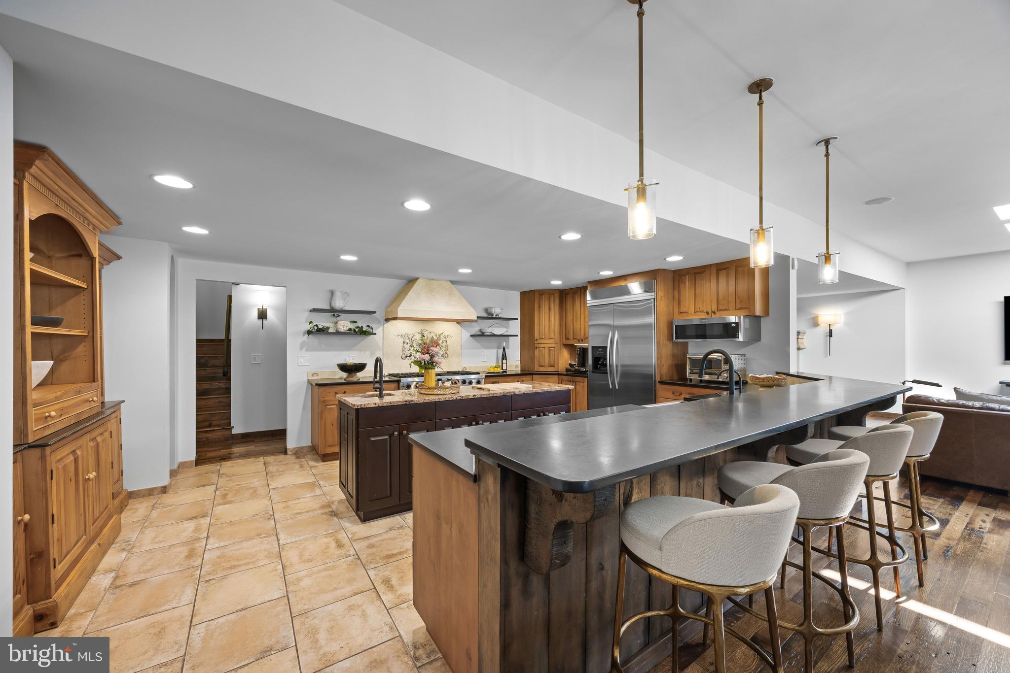 1344 Tydings Road Annapolis, MD 21409 - Photo 14 of 43 Gourmet Kitchen