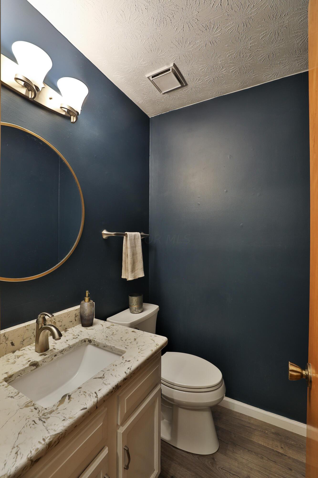 803 Lindenhaven Road Columbus, OH 43230 - Photo 20 of 53 Half Bathroom