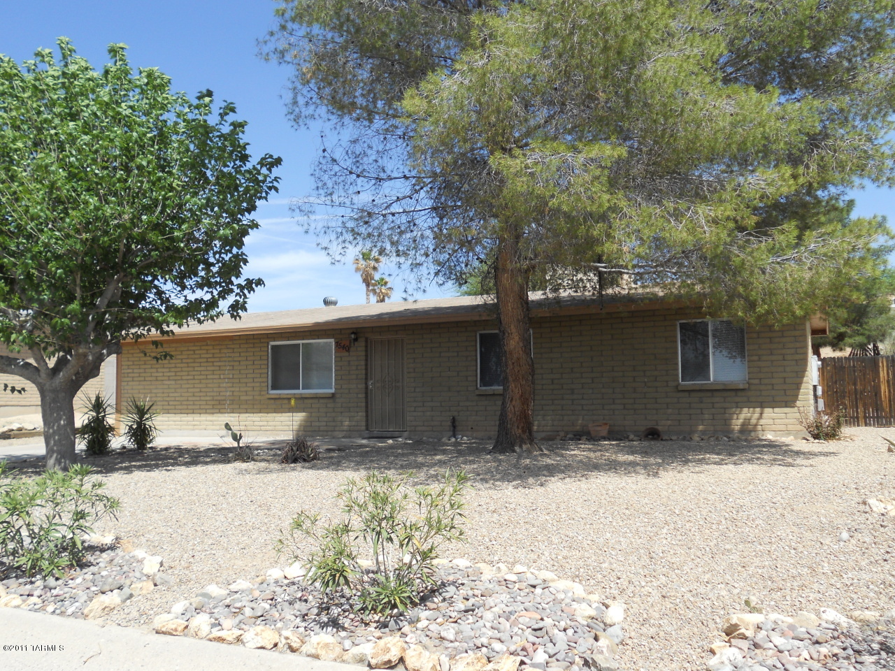 7540 North Rae Avenue Tucson, AZ 85741 - Photo 1 of 14 Gallery Image 1