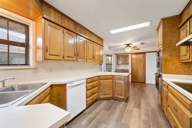 $3,125 | 507 Crestview Drive, Grapevine, TX 76051