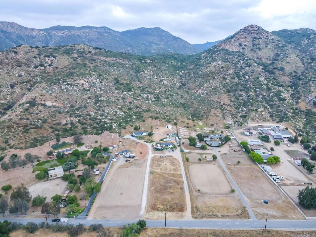 13510 Willow Road Lakeside, CA 92040 - Photo 32 of 35